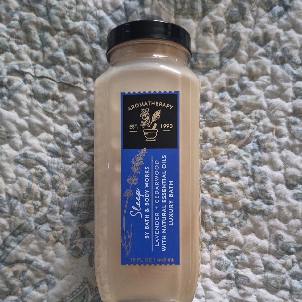 BBW Lavender And Cedarwood Bubble Bath New Unopened
